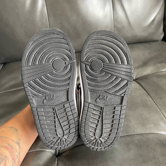 Toddler Jordan 1 multi patent size 8 - Picture 3 of 4